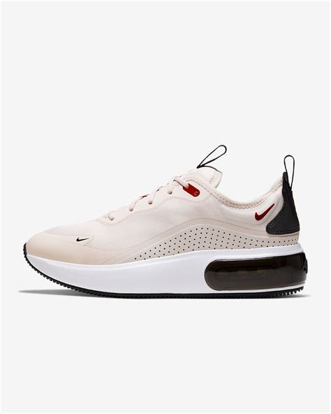 nike air max dia zwart|nike air max dia fashion.